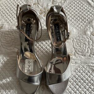 Women's Elegant Silver Heels